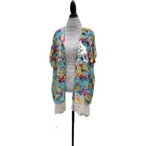 Adorable one size fits most LA Hearts kimono EUC